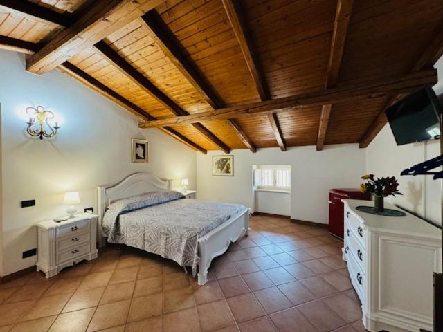 Casa Pepe - Fondi Vertice Rooms ภายนอก รูปภาพ