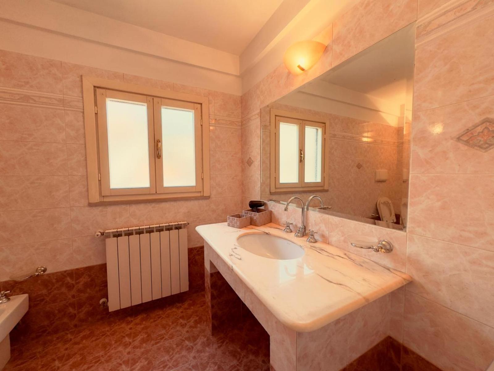 Casa Pepe - Fondi Vertice Rooms ภายนอก รูปภาพ